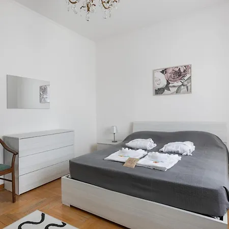 The Black Swan Apartamento Trieste